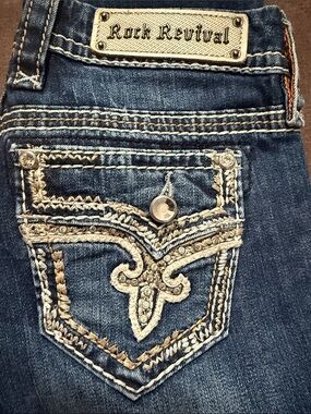 Rock revival Betty easy skinny size 25